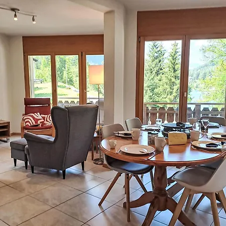Daire Renaissance 8-12 By Interhome