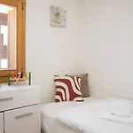 Renaissance 8-12 By Interhome Appartement Champex-Lac