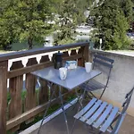 Renaissance 8-12 By Interhome דירה *