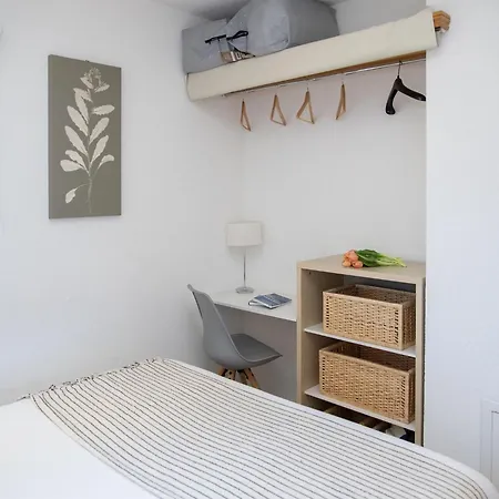 Renaissance 8-12 By Interhome *